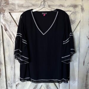 Vince Camuto Black Top with White Accents